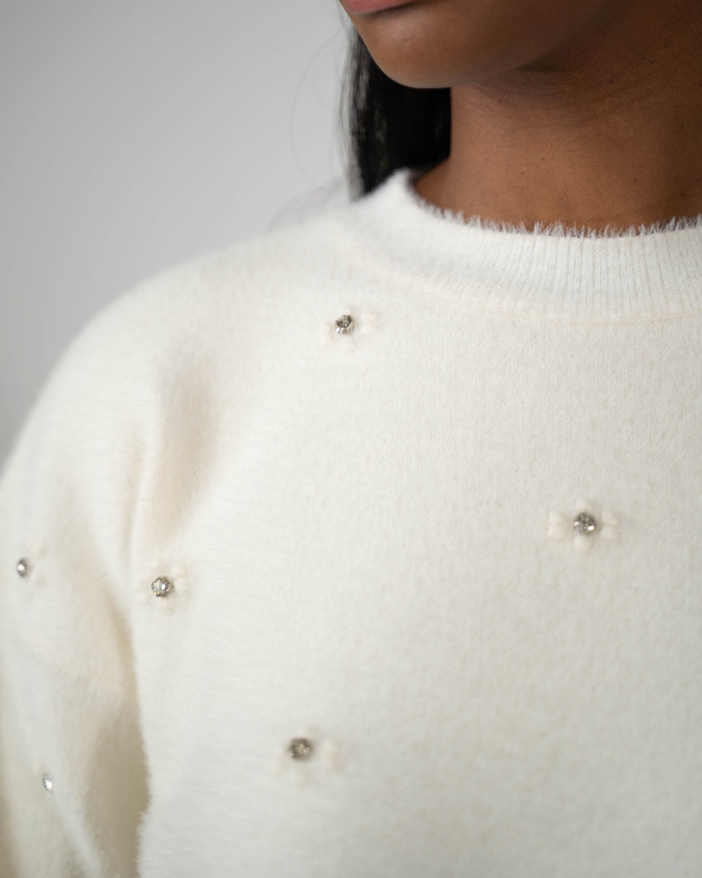 OVERSIZED RHINESTONE JUMPER - OFF WHITE - Brand By BIBI