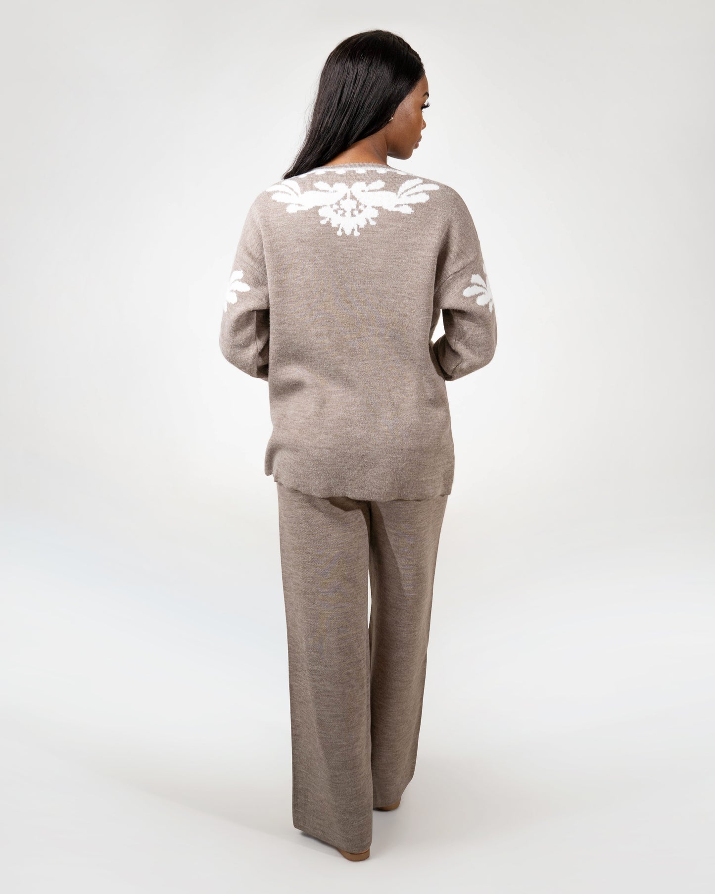 LUXURIOUS KNIT FLORAL CARDIGAN & TROUSER CO-ORD - BROWN - Brand By BIBI